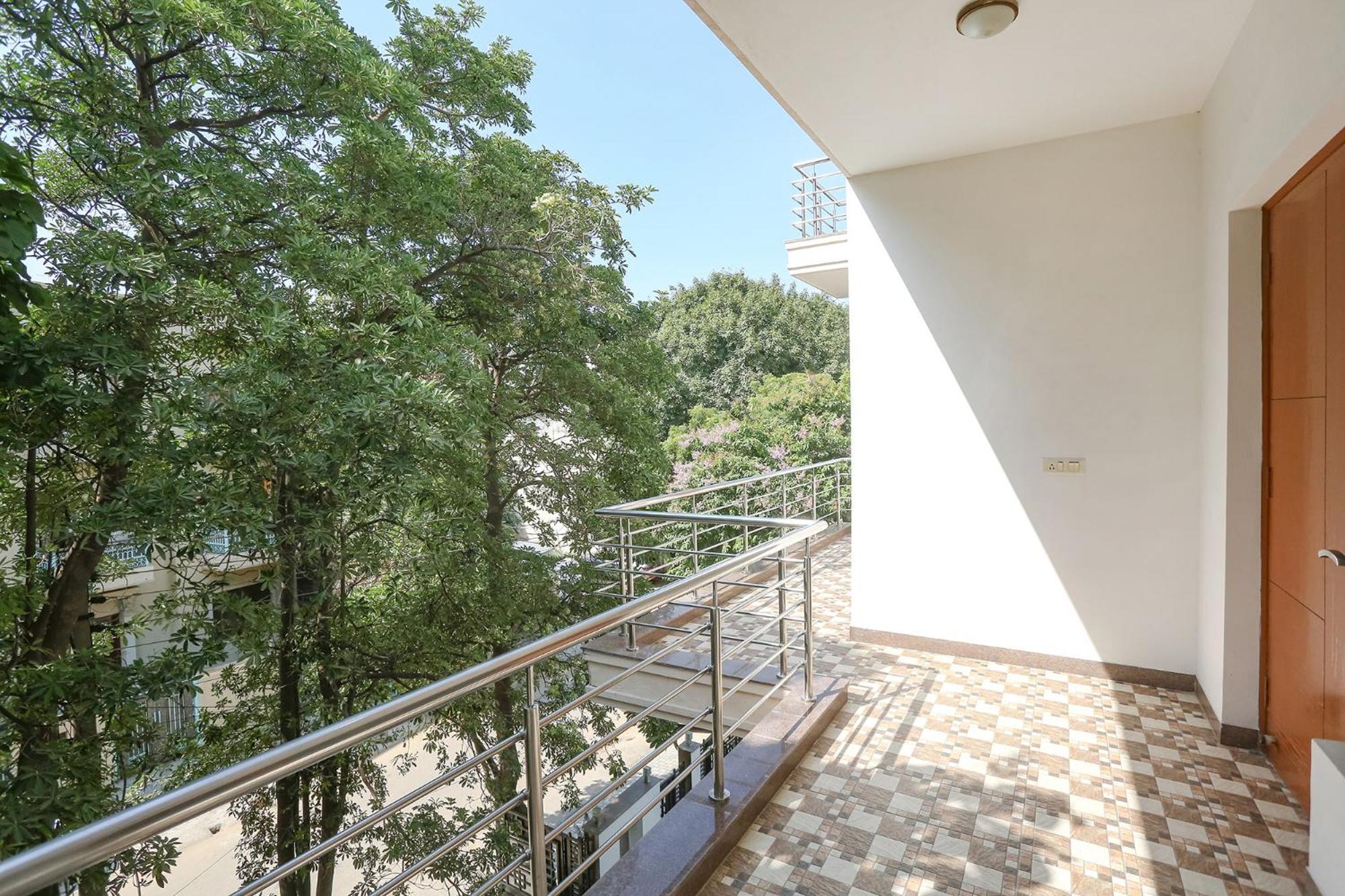 Fabhotel New Journey Hospitality Gurgaon Bagian luar foto